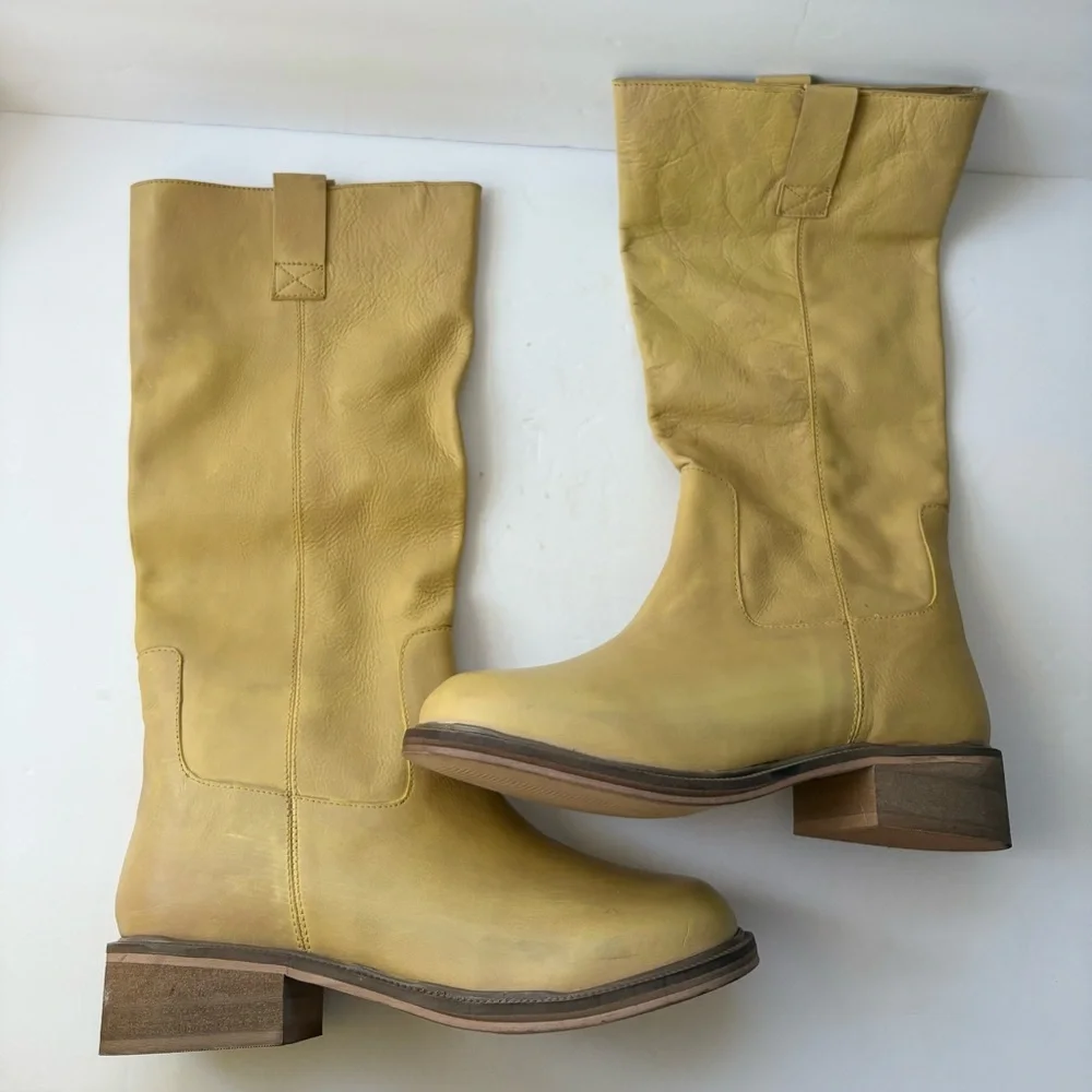 NWOT Urban Outfitters UO Tall Leather Slouch Boot Size 9 - Picture 2 of 12